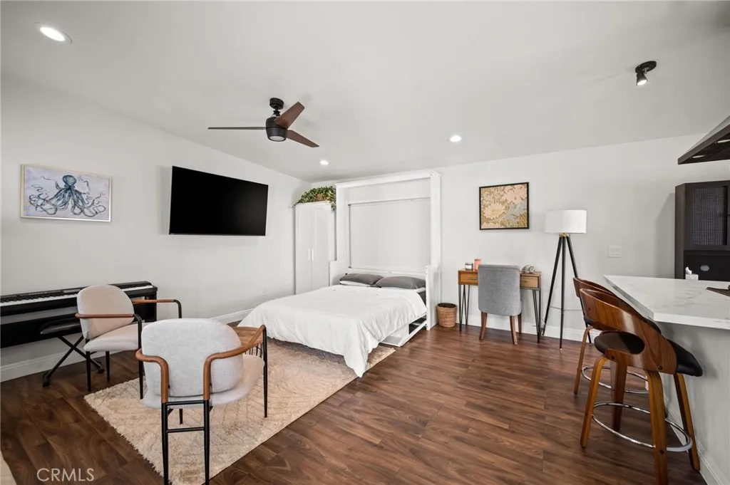 3345 Oakhurst Avenue, Los Angeles, California 90034 home-pic-25